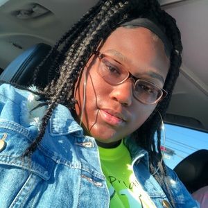 Meet your Posher, Taylor